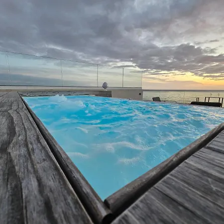 Pensjonat Dune Luxury Roof Pool Wellness 4*