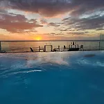 Dune Luxury Roof Pool Wellness Gasthof