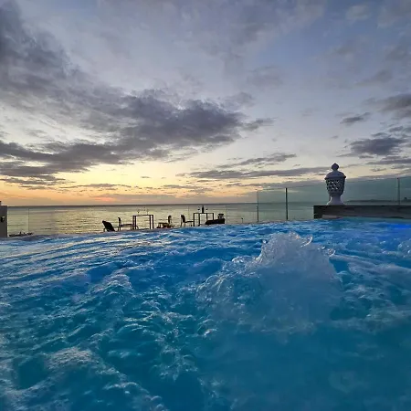 Dune Luxury Roof Pool Wellness 4* Галлиполи